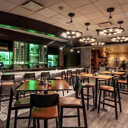 Embassy Suites By Hilton Chicago O'Hare Rosemont Exterior foto